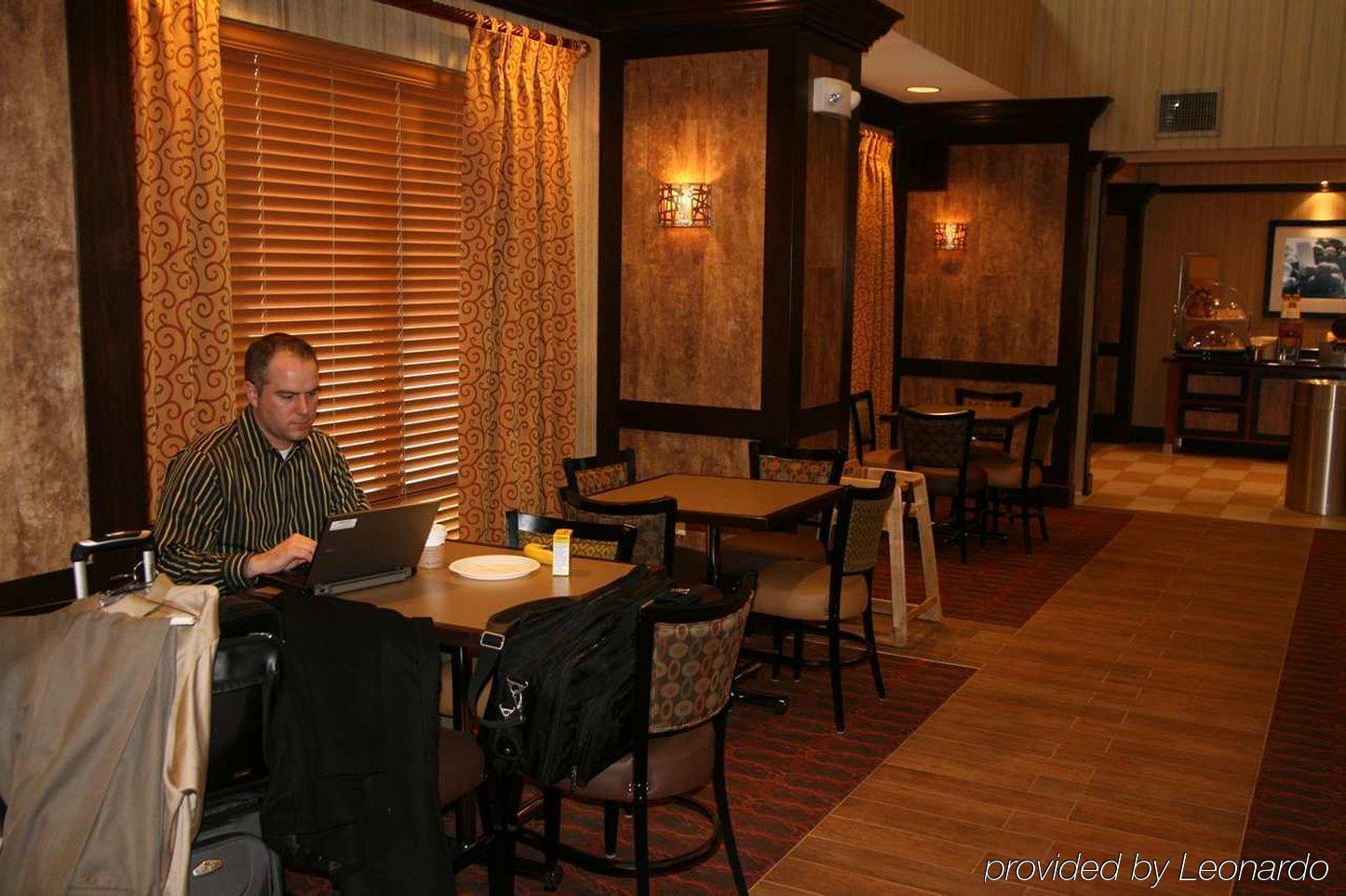 Hampton Inn & Suites New Castle, Pa Nhà hàng bức ảnh